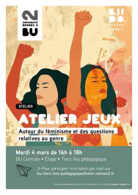 femmes levant le poing en l'air