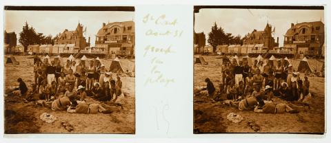 Groupe sur la plage de Saint-Cast